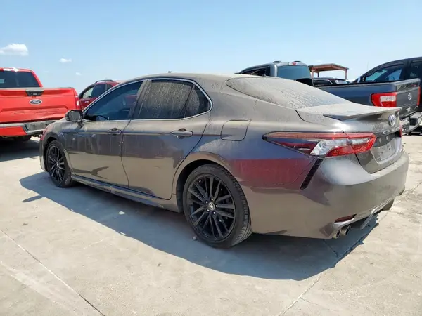 4T1K61AK0MU442445 2021 TOYOTA CAMRY - Image 2