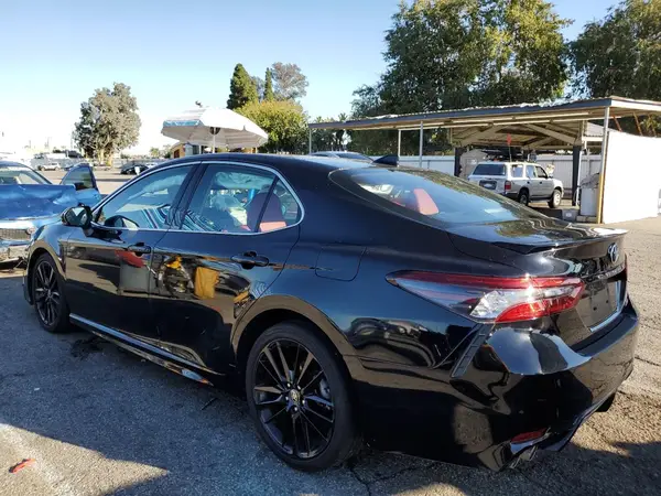4T1K61AK0MU460167 2021 TOYOTA CAMRY - Image 2