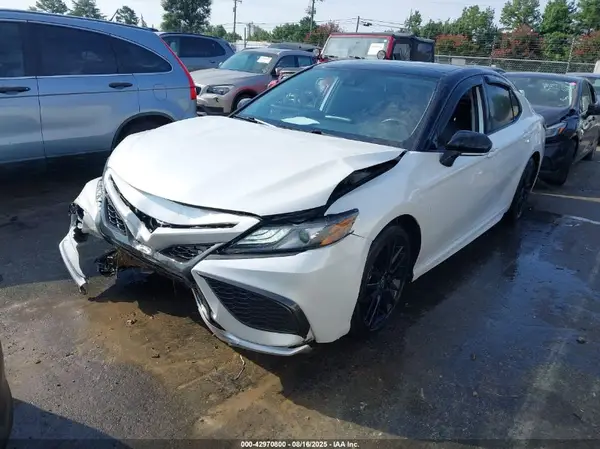 4T1K61AK0MU463022 2021 TOYOTA CAMRY - Image 2