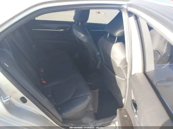 4T1K61AK0MU473677 2021 TOYOTA CAMRY - Image 8