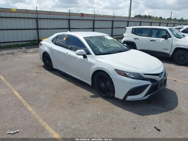 4T1K61AK0MU513384 2021 TOYOTA CAMRY - Image 1