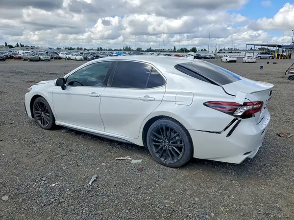 4T1K61AK0MU553707 2021 TOYOTA CAMRY - Image 2