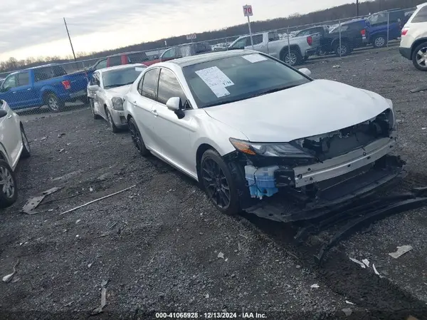 4T1K61AK0MU566473 2021 TOYOTA CAMRY - Image 1