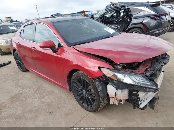4T1K61AK0NU009502 2022 TOYOTA CAMRY - Image 1