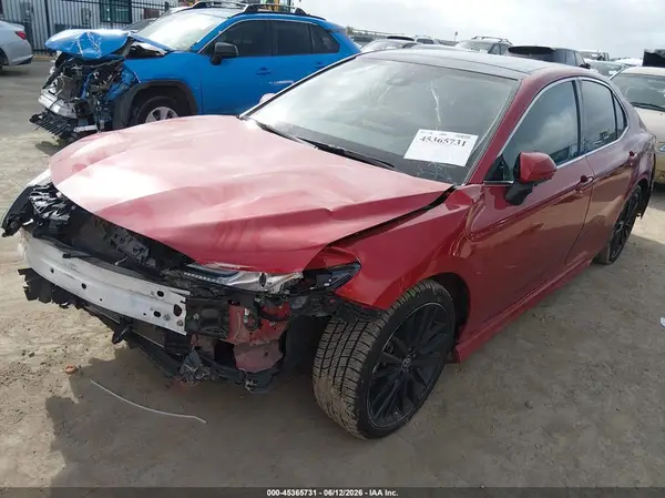 4T1K61AK0NU009502 2022 TOYOTA CAMRY - Image 2