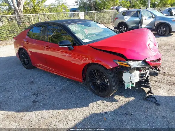 4T1K61AK0NU012951 2022 TOYOTA CAMRY - Image 1