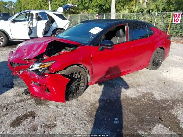 4T1K61AK0NU012951 2022 TOYOTA CAMRY - Image 2