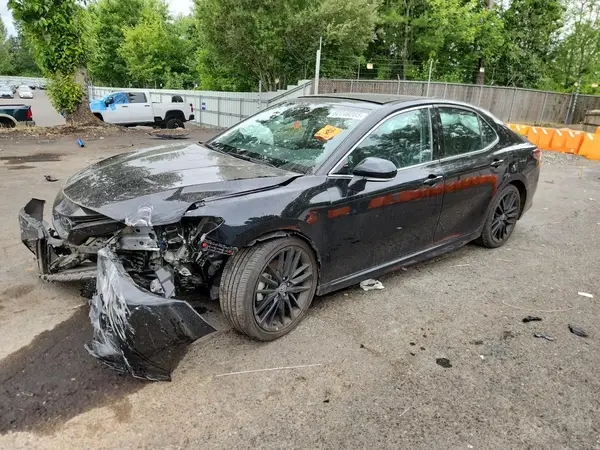 4T1K61AK0NU021035 2022 TOYOTA CAMRY - Image 1