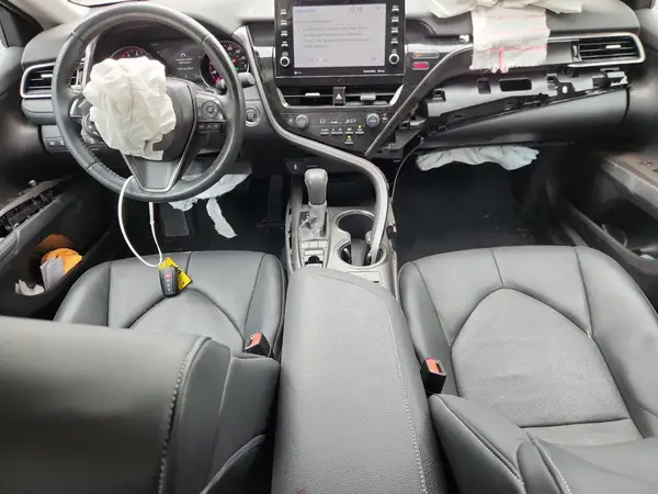 4T1K61AK0NU021035 2022 TOYOTA CAMRY - Image 8