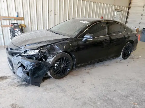 4T1K61AK0NU024677 2022 TOYOTA CAMRY - Image 1