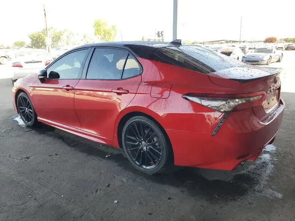 4T1K61AK0NU031578 2022 TOYOTA CAMRY - Image 2