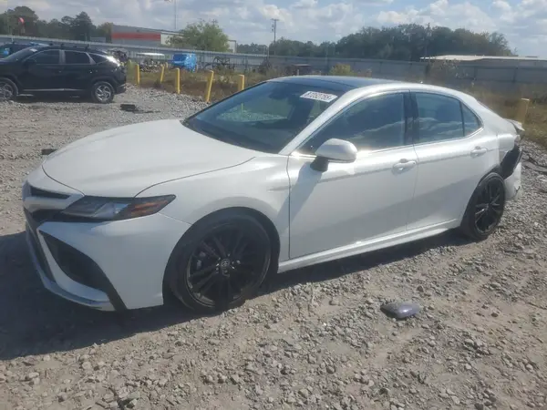 4T1K61AK0NU034156 2022 TOYOTA CAMRY - Image 1