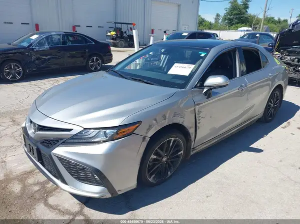 4T1K61AK0NU065326 2022 TOYOTA CAMRY - Image 2
