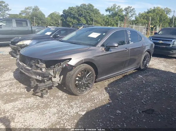 4T1K61AK0NU718348 2022 TOYOTA CAMRY - Image 2