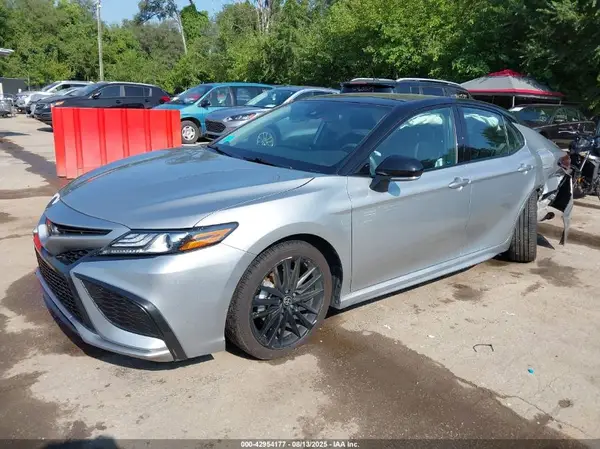 4T1K61AK0PU107660 2023 TOYOTA CAMRY - Image 2