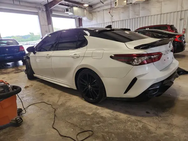 4T1K61AK0PU137421 2023 TOYOTA CAMRY - Image 2