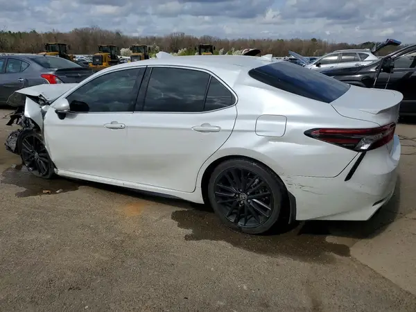 4T1K61AK0PU795000 2023 TOYOTA CAMRY - Image 2