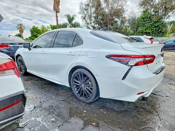 4T1K61AK0RU227283 2024 TOYOTA CAMRY - Image 2