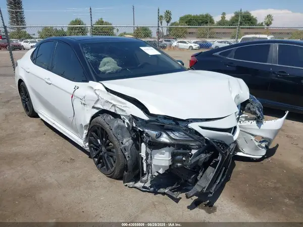 4T1K61AK0RU233844 2024 TOYOTA CAMRY - Image 1