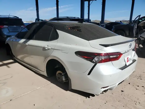 4T1K61AK0RU250675 2024 TOYOTA CAMRY - Image 2