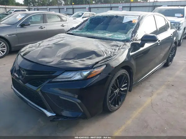 4T1K61AK0RU252295 2024 TOYOTA CAMRY - Image 2