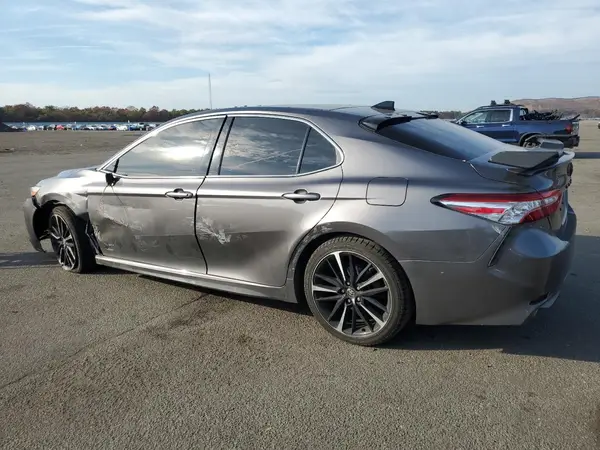 4T1K61AK1LU310440 2020 TOYOTA CAMRY - Image 2