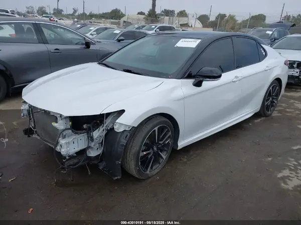4T1K61AK1LU314665 2020 TOYOTA CAMRY - Image 2