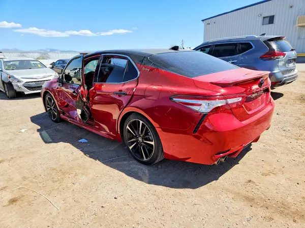 4T1K61AK1LU335144 2020 TOYOTA CAMRY - Image 2