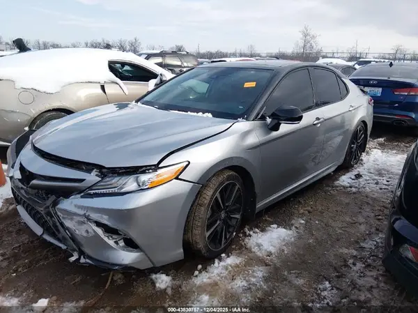 4T1K61AK1LU372324 2020 TOYOTA CAMRY - Image 2