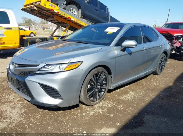 4T1K61AK1LU506121 2020 TOYOTA CAMRY - Image 2