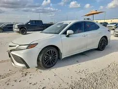 4T1K61AK1MU411964 2021 TOYOTA CAMRY