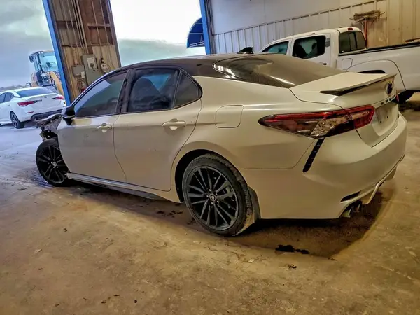 4T1K61AK1MU416629 2021 TOYOTA CAMRY - Image 2