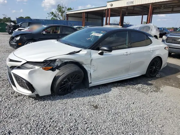 4T1K61AK1MU419434 2021 TOYOTA CAMRY - Image 1