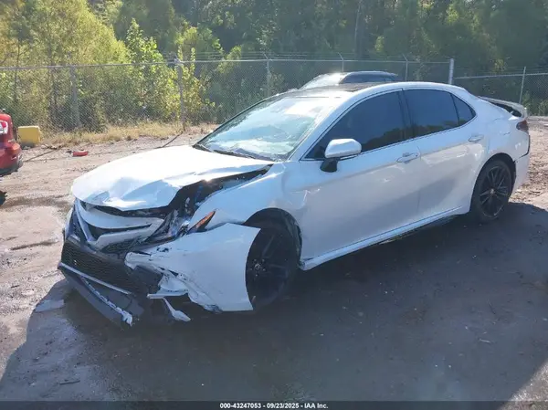 4T1K61AK1MU434029 2021 TOYOTA CAMRY - Image 2