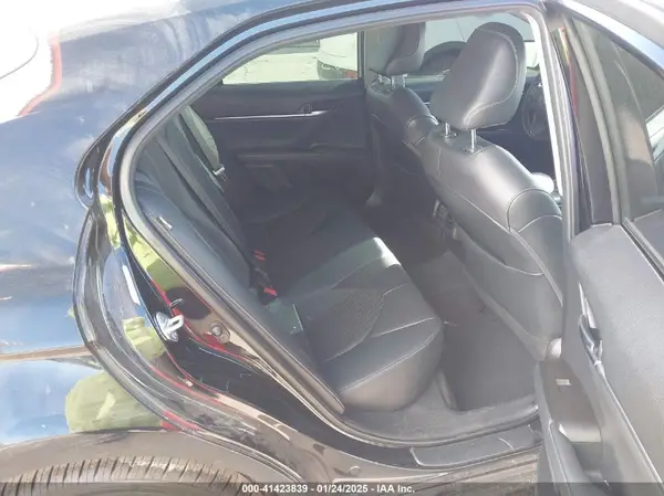 4T1K61AK1MU443457 2021 TOYOTA CAMRY - Image 8