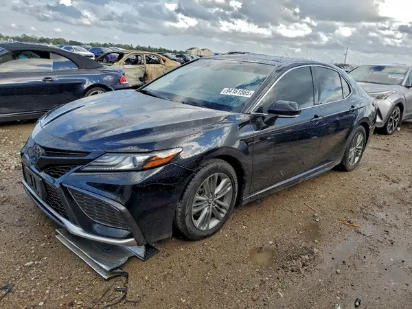 4T1K61AK1MU467256 2021 TOYOTA CAMRY - Image 1