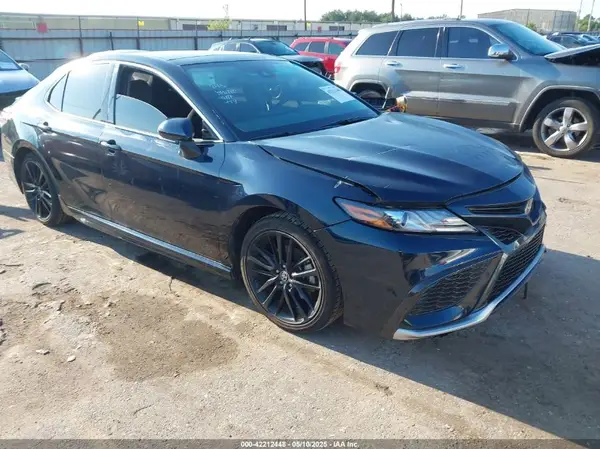 4T1K61AK1MU478340 2021 TOYOTA CAMRY - Image 1