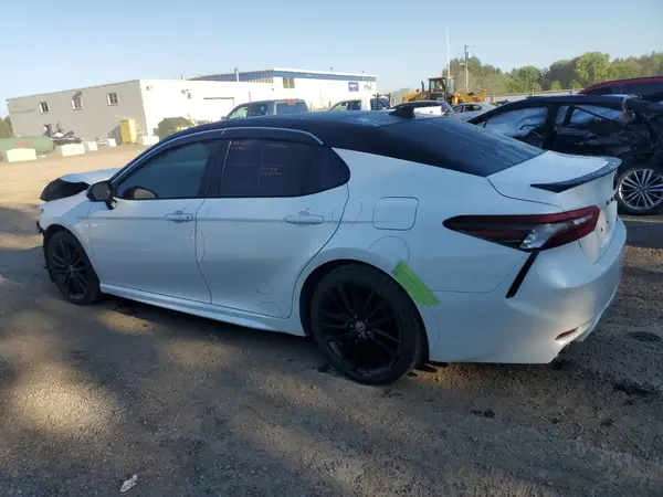 4T1K61AK1MU487331 2021 TOYOTA CAMRY - Image 2