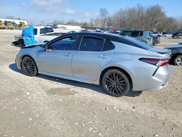 4T1K61AK1MU490861 2021 TOYOTA CAMRY - Image 2