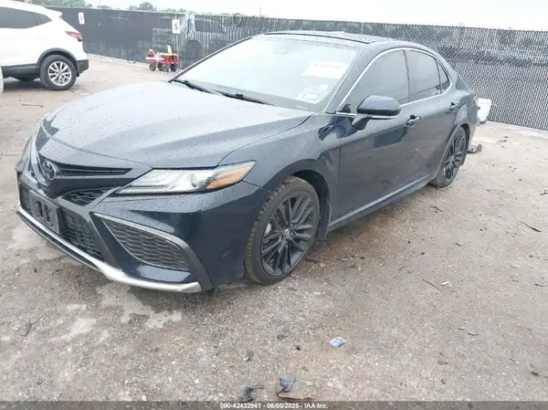 4T1K61AK1MU512163 2021 TOYOTA CAMRY - Image 2