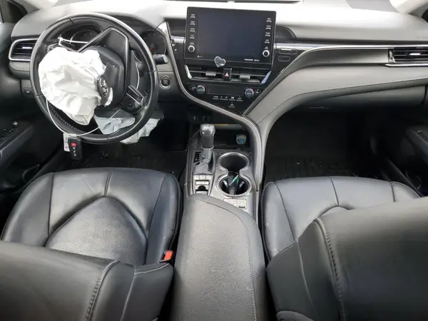 4T1K61AK1MU524359 2021 TOYOTA CAMRY - Image 8
