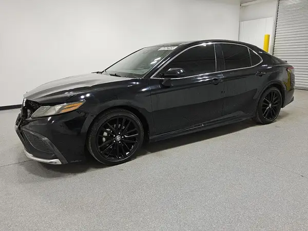 4T1K61AK1MU562903 2021 TOYOTA CAMRY - Image 1
