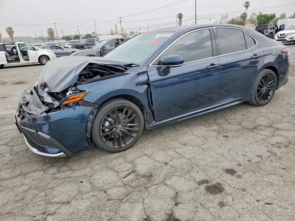 4T1K61AK1MU587414 2021 TOYOTA CAMRY - Image 1