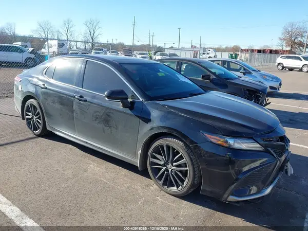 4T1K61AK1MU608181 2021 TOYOTA CAMRY - Image 1