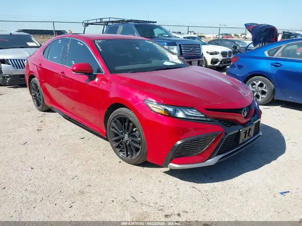 4T1K61AK1NU006141 2022 TOYOTA CAMRY - Image 1