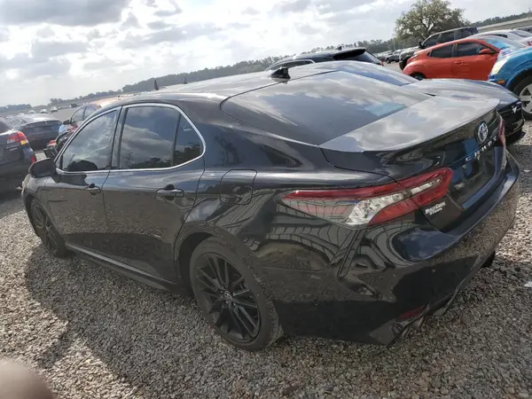 4T1K61AK1NU006351 2022 TOYOTA CAMRY - Image 2