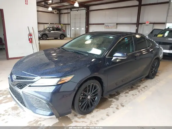 4T1K61AK1NU013526 2022 TOYOTA CAMRY - Image 2