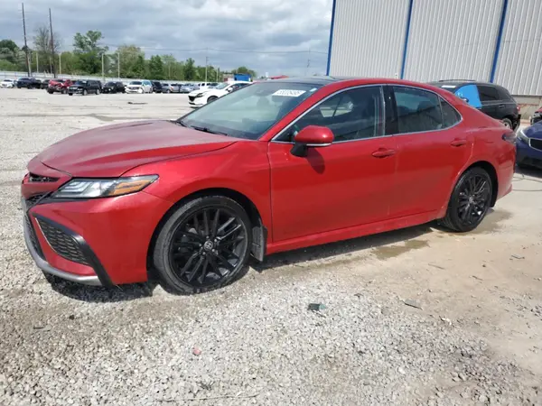 4T1K61AK1NU023439 2022 TOYOTA CAMRY - Image 1