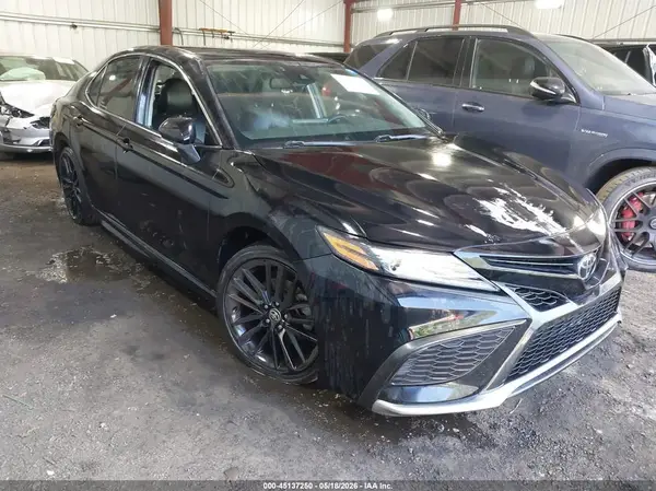 4T1K61AK1NU024526 2022 TOYOTA CAMRY - Image 1