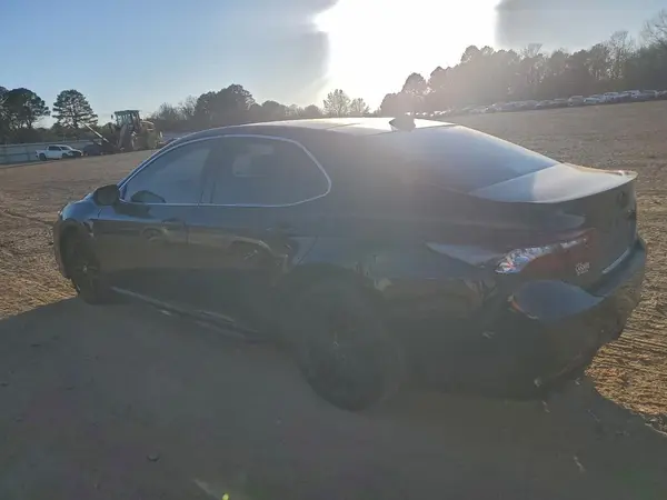 4T1K61AK1NU026678 2022 TOYOTA CAMRY - Image 2